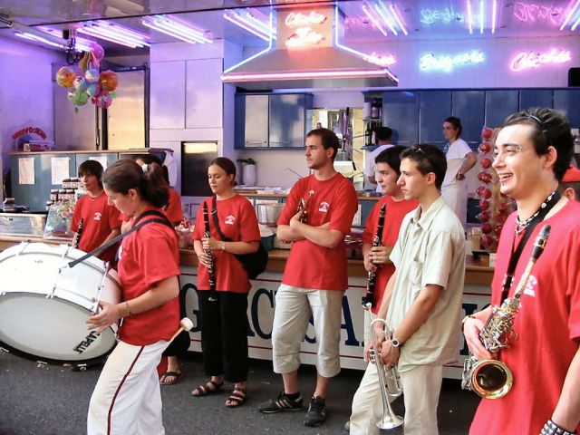 2004-1.jpg